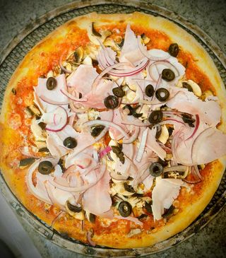 Pizza De Jamón Y Champiñones (36 Cm.)