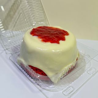 Bolo Vulcão com Geleia de Morango e Creme de Leite Ninho - 300G