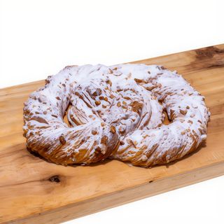 Bretzel crema y almendras