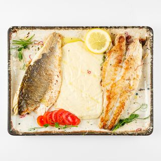 Brancin na žaru sa pireom od krumpira i cvjetače