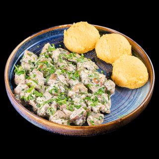 Ciuperci de pădure cu smântână și mămăligă