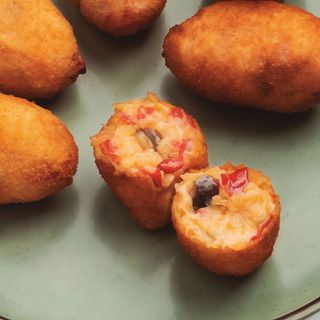 Croquetas de verduras asadas y queso