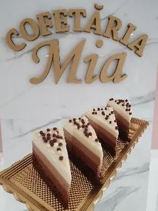 Trio Mousse