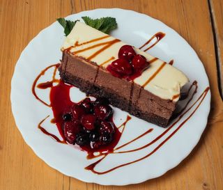 Tort de casa cu ciocolata