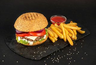 Burger cu cotlet de vitel 