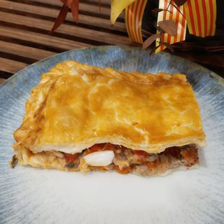 Empanada De Atún