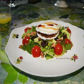 Ensalada Queso De Cabra