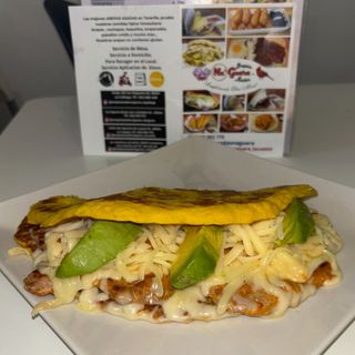 Cachapa De Solomillo Especial