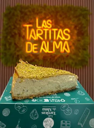 Porción De Tarta De Pistacho