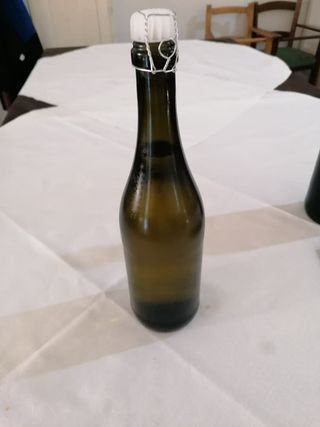 Vino locale bianco