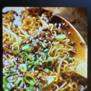 76. Yakisoba Ternera Y Verduras