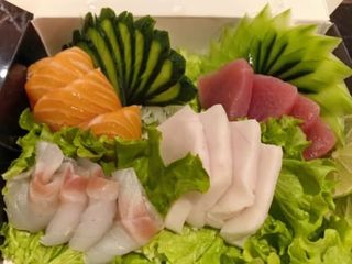 S1 Sashimi 10Pcs