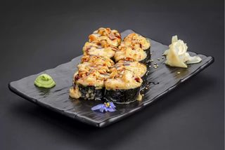 Запечений рол з креветкою (240г)