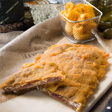 Cachopo Asturiano d jamón y cabrales con pimientos y patatas para 2-3 pers