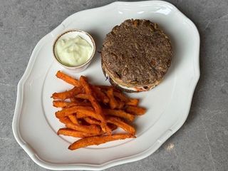 Веганський бургер (385g)