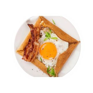 Crepe De Bacón Con Queso Y Huevo Frito