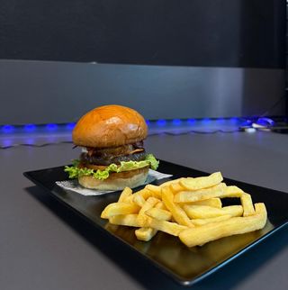 Hamburguesa Comete El Mundo