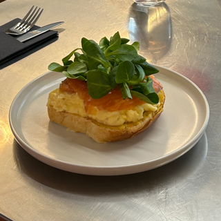 Brioche Ze Składnikiem Do Wyboru