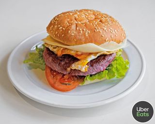 Hamburguesa completa con ovo