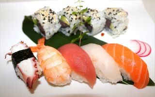 78. Sushi classico misto