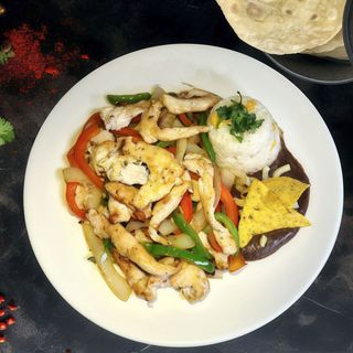 Fajitas de Pollo (6 Tacos)