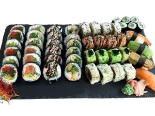 Zestaw Imprezowy 50 Elementów (3-5 Osób)