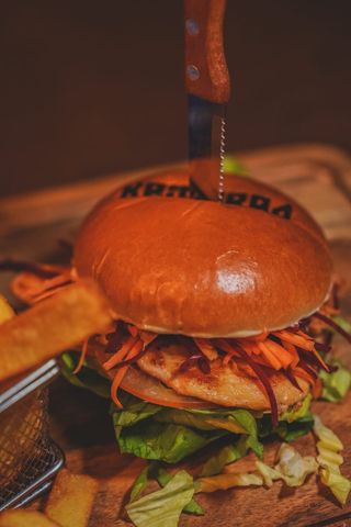 Grilled chicken burger