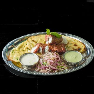 Sheek Kebab Juneći Sa Topljenim Sirom