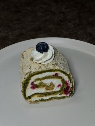 Фисташковый рулет