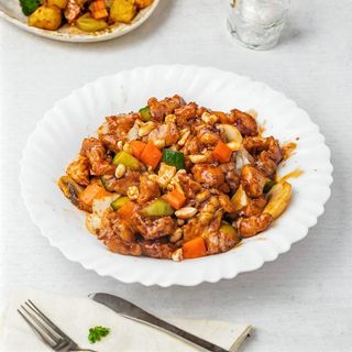 34. Svinjetina sa kikirikijem