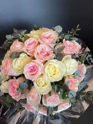 Bouquet rose bianche e rose rosa