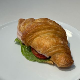 Mini Croissant Au Jambon