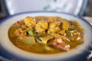 157. Gambas Al Curry Verde Tailandés