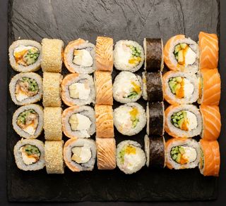 Сет Філадельфія (32шт/1080г)