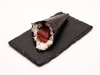 Temaki de atún rojo picante (individual)