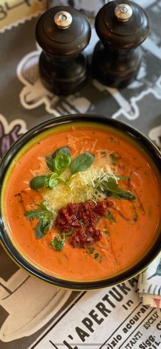 იტალიური პომიდვრის წვნიანი