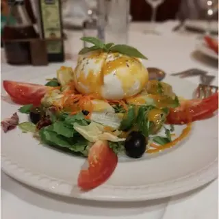 Ensalada Búfala