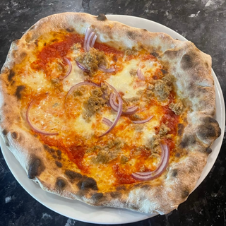 Pizza Tonno E Cipolla