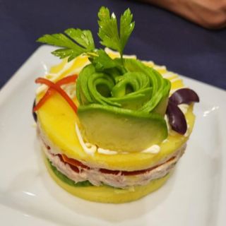 Causa limeña de atún