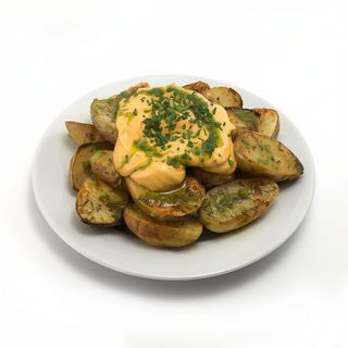 Patatas bravas estilo Vegetalia