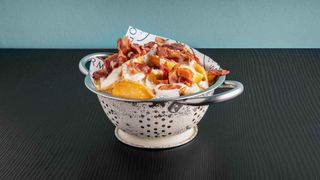 Patate fritte caccio e pepe