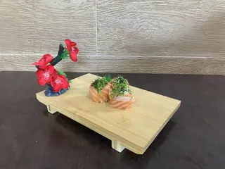 A47 Gunkan de salmão wakimi (3 peças)