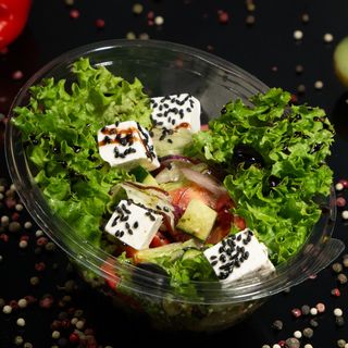 Салат Грецкий