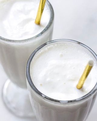 Vanilla milkshake