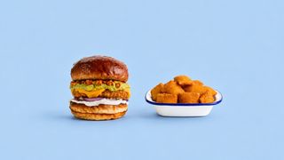 Wannabe  No5 burger + Cheese pillows