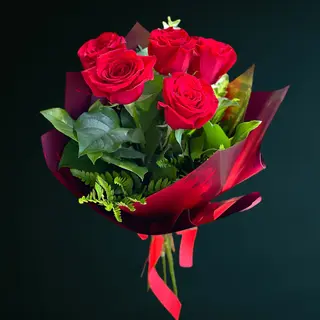 Buchet 5 Trandafiri Rosii