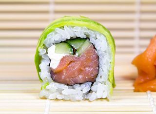 Саке яма рол (280г)