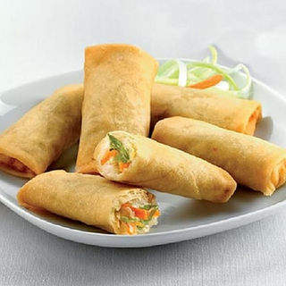 10. Rollitos De Primavera (6 Uds.) （春卷）