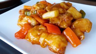 Cerdo Con Piña Natural