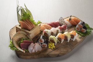 Sushi Mixto  ( 30 PZS.)